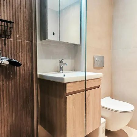 Windfall Luxury House Σπίτι διακοπών Γερακινή