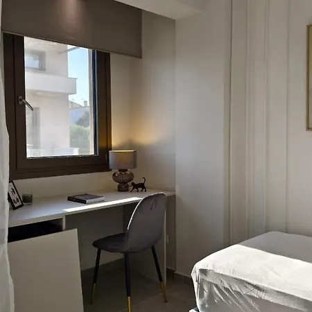 Windfall Luxury House Γερακινή