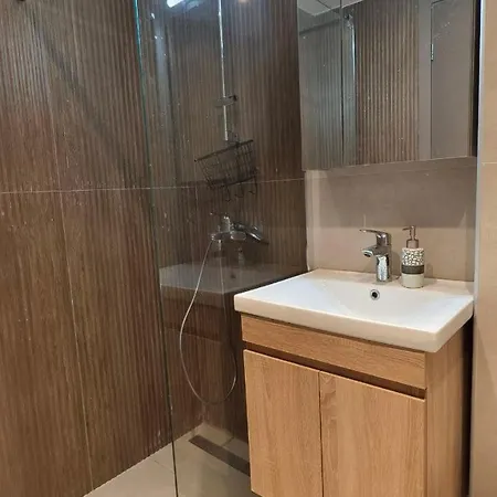 Windfall Luxury House * Γερακινή