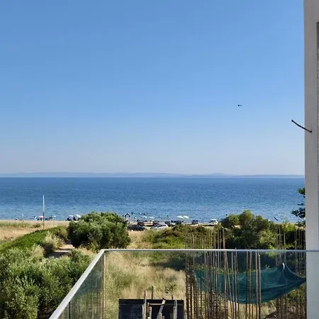 Windfall Luxury House Γερακινή