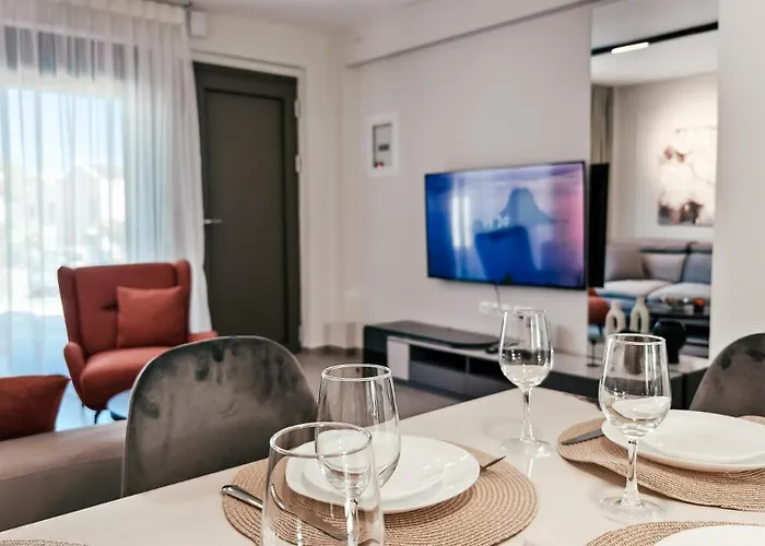 Дом отдыха Windfall Luxury House